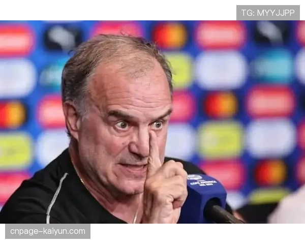 乌拉圭高压逼抢打法 贝尔萨注入进攻哲学革新