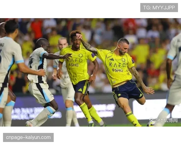 勒沃库森中场绞杀强度，科曼场均12.3公里跑动覆盖攻防两端